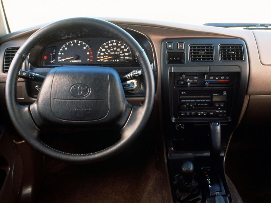  Toyota 4Runner 1996 года  (фото 5 из 12)